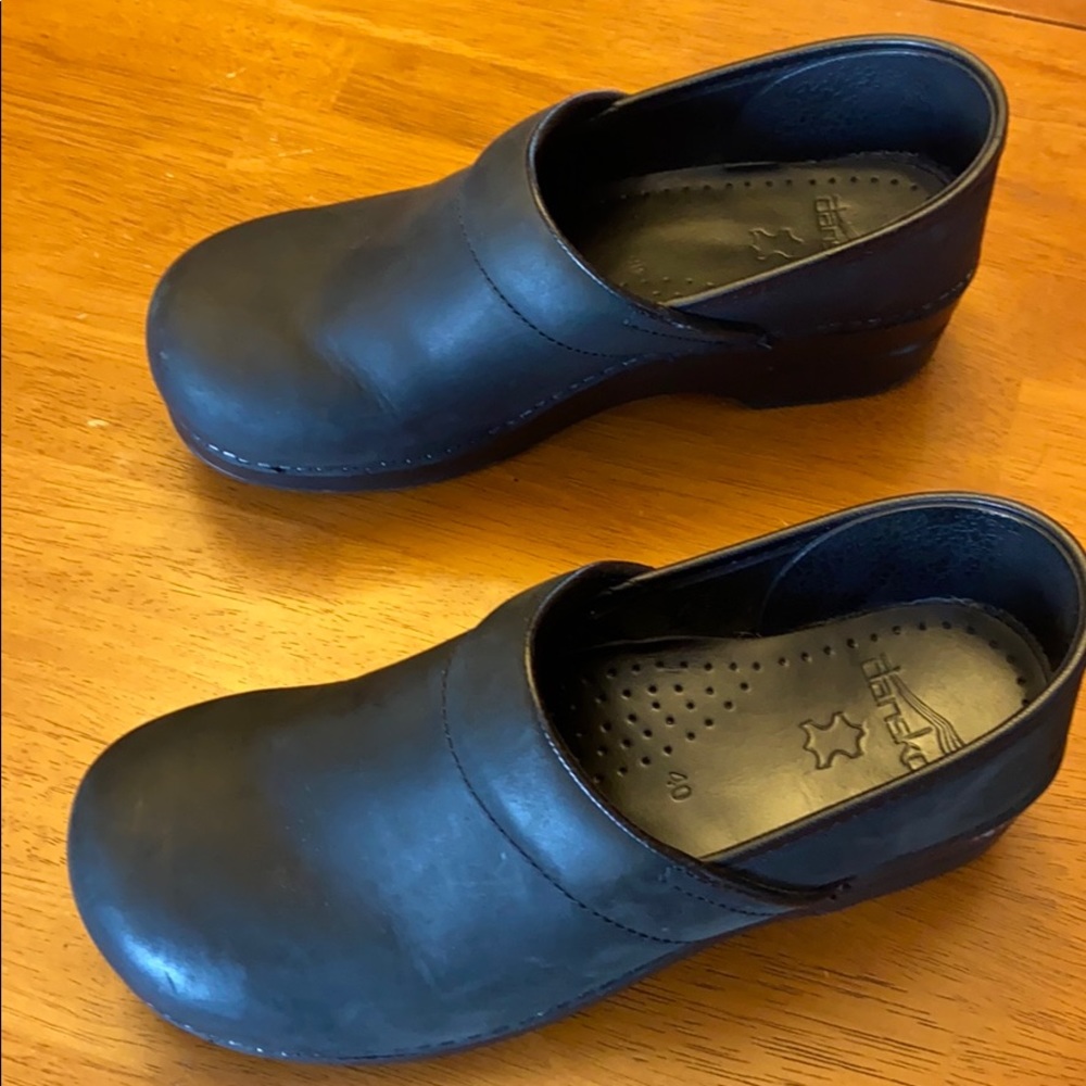 Dansko black